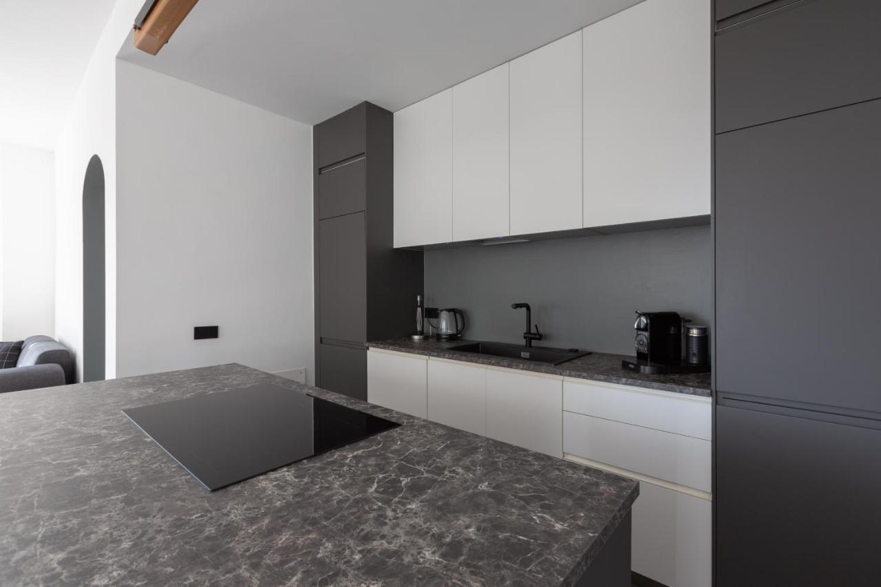 Sant'Ambrogio Bright And Stylish Flat Apartment มิลาน ภายนอก รูปภาพ