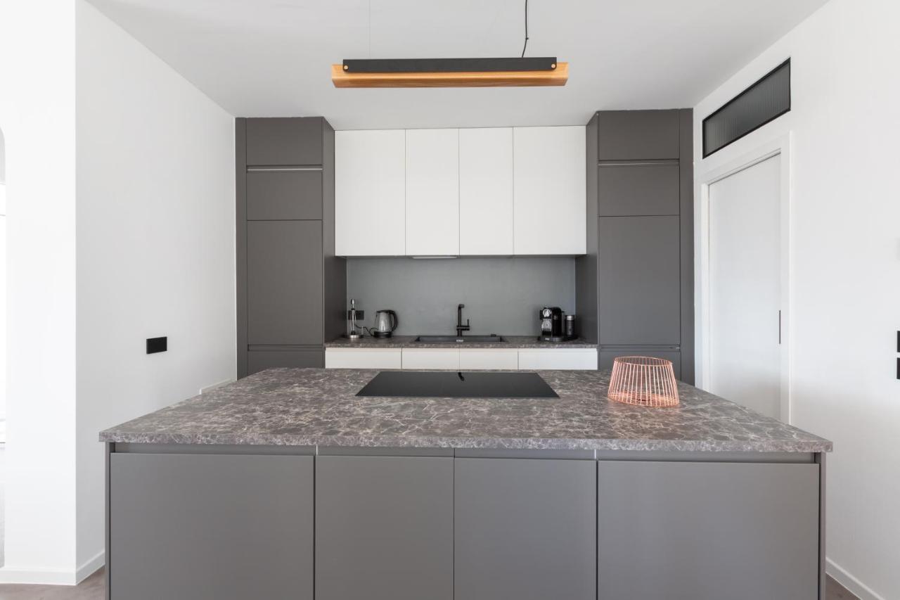 Sant'Ambrogio Bright And Stylish Flat Apartment มิลาน ภายนอก รูปภาพ